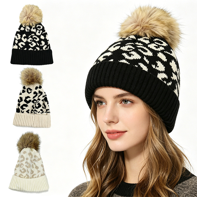 Beanie Cuffed Knit - 秋冬用レオパード柄ポンポン付きニット帽、欧米風、折り返し付き、暖かい女性用ウールプルオーバーハット